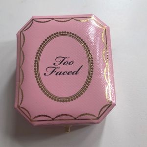 COPY - Too faced highlight
